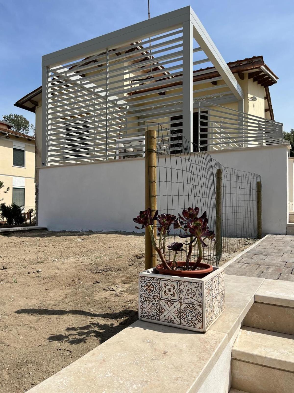 Appartamento In Villa A Tirrenia, Eleganza E Comfort A Pochi Passi Dal Mare Pisa Dış mekan fotoğraf